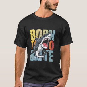 Camiseta Diseño Gráfico de Ataque de Tiburón Nacido para Mo