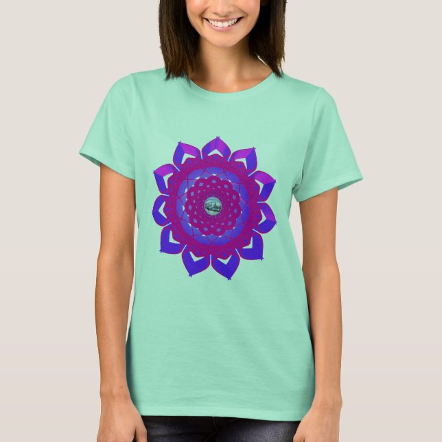 Camiseta Diseño místico único (Anverso)