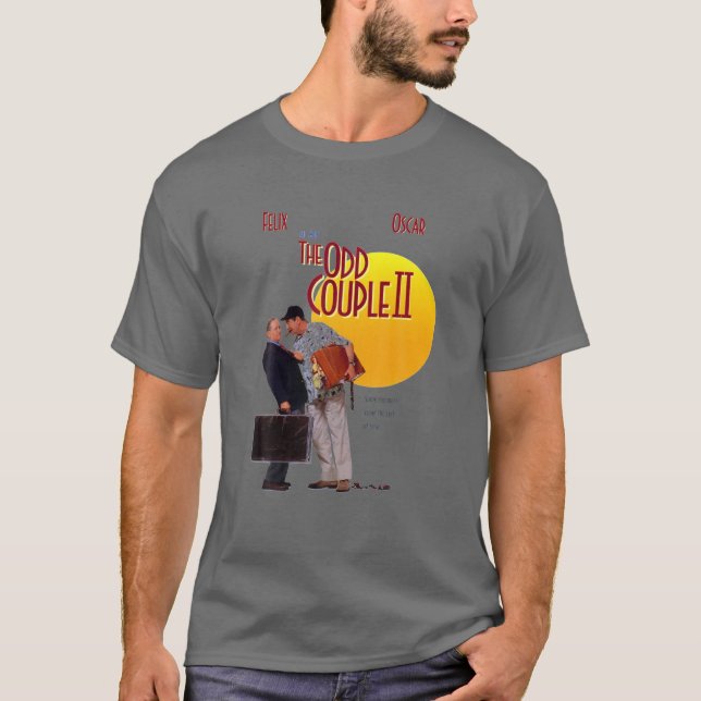 Camiseta Diseño Pareja Dos Hombre Hablando Poster Odds Come (Anverso)