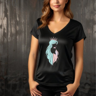 Camiseta Diseño pastel "Reina elegante con corona"