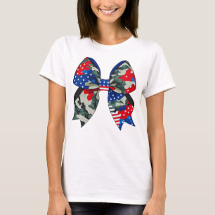 Camiseta Diseño patriótico de remolque de camuflaje - Estre