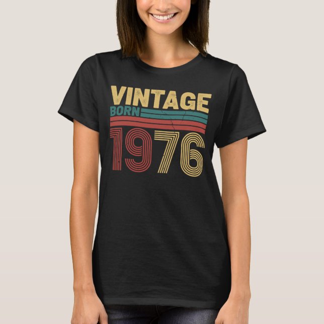 Camiseta Diseño Retro de Cumpleaños Atemporal Nacido en 197 (Anverso)