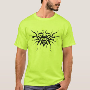 Camiseta Diseño tribal del corazón alado - negro