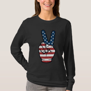 Camiseta Diseño vectorial de mano con signo de paz patrióti