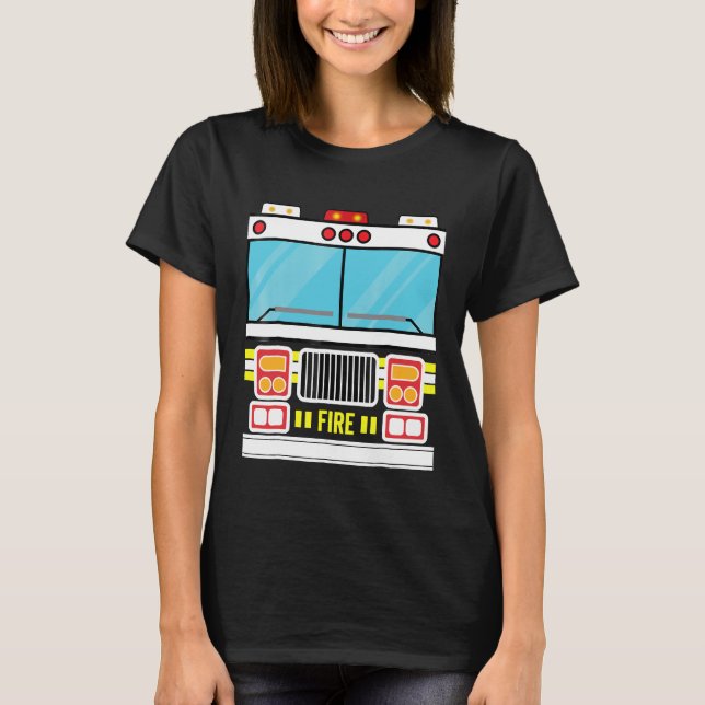 Camiseta Disfraz de camioneta contra incendios con ropa de  (Anverso)