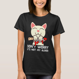 Camiseta disfraz de gato sosteniendo cuchillo no es mío