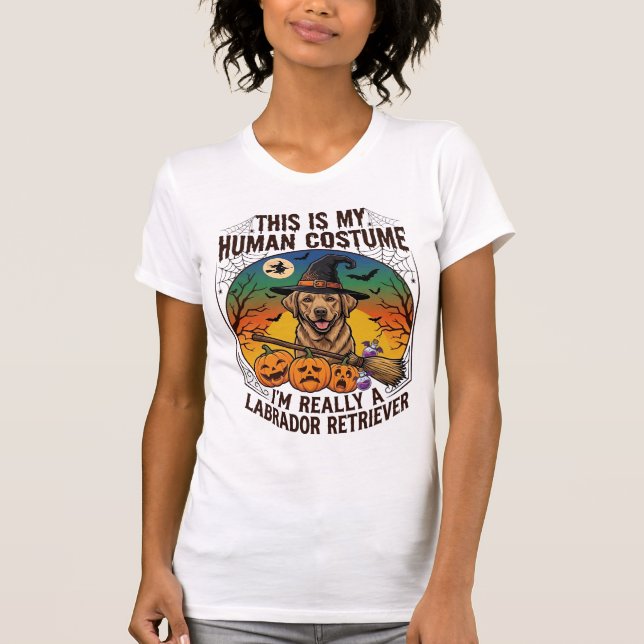 Camiseta Disfraz Humano Labrador Retriever Bruja de Hallowe (Anverso)
