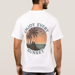 Camiseta "Disfruta Cada Puesta De Sol - Playa Retro"