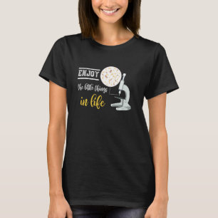 Camiseta Disfruta De Las Pequeñas Cosas En Los Críticos Crí