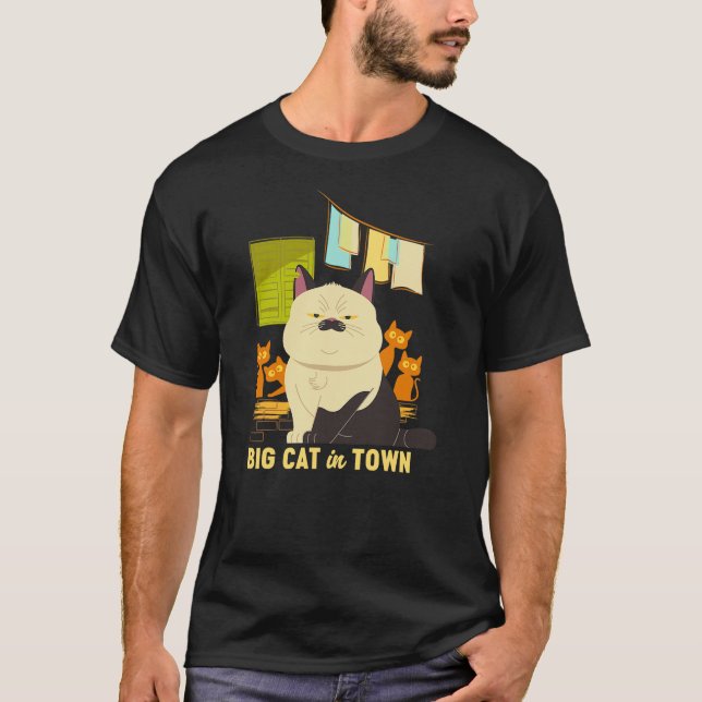 Camiseta Disney and Pixar’s Luca Machiavelli Big Cat in Tow (Anverso)