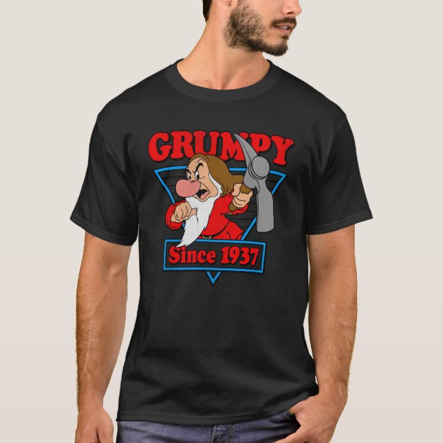 Camiseta Disney Snow White Grumpy Since 1937 Triangle Swea  (Anverso)