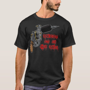 Camiseta Dispárenlo en mi artista del tatuaje de la máquina