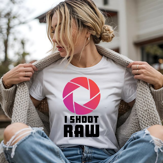Camiseta Disparo en Raw (Subido por el creador)