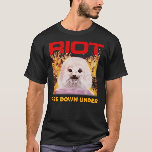 Camiseta Disparo en tienda Makeusagreatstore abajo menos T- (Anverso)