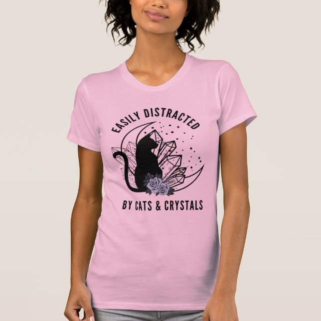 Camiseta Distracción fácil por parte de gatos y cristales B (Anverso)