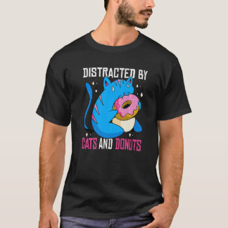 Camiseta Distracted by Cats and Donuts