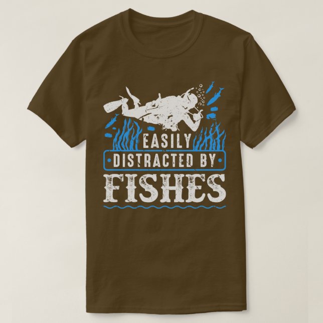 Camiseta Distrado Fácilmente Por Los Peces Funny Scuba Divi (Diseño del anverso)