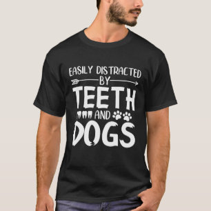 Camiseta Distrado por perros y dientes de estudio higiénico