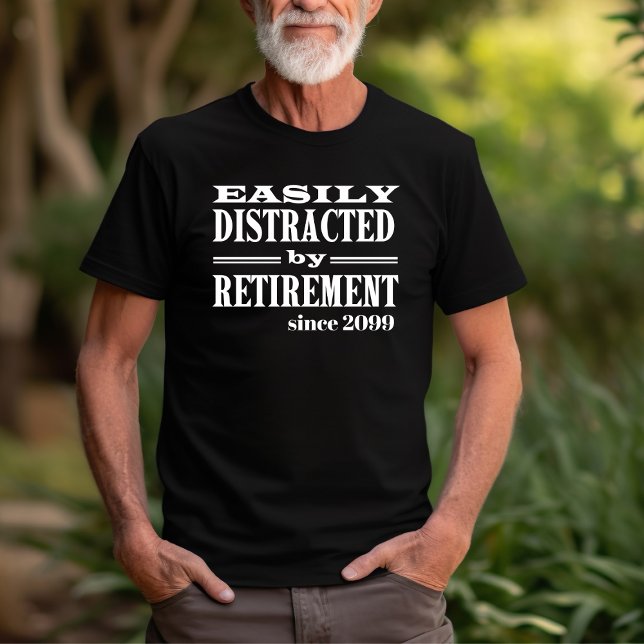 Camiseta Distraído fácilmente por regalo de Fiesta gracioso (Subido por el creador)