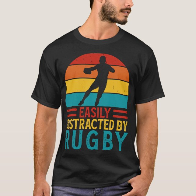Camiseta Distraído Fácilmente Por Rugby - Gracioso Jugador  (Anverso)