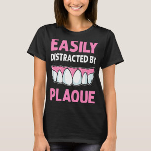 Camiseta Distraído Fácilmente Por Un Técnico De Laboratorio