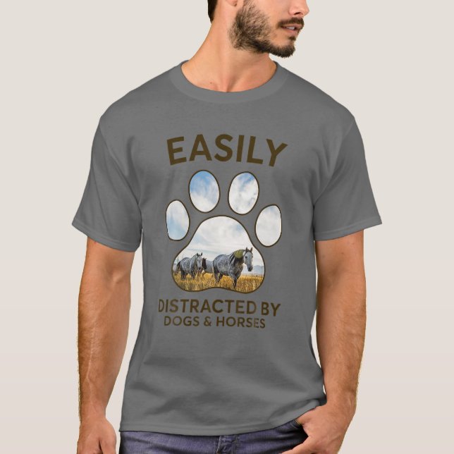 Camiseta Distraídos Fácilmente Por Perros Y Perros De Cabal (Anverso)
