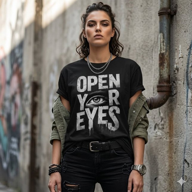 Camiseta Distressed Open Your Eyes Eye Graphic (Subido por el creador)