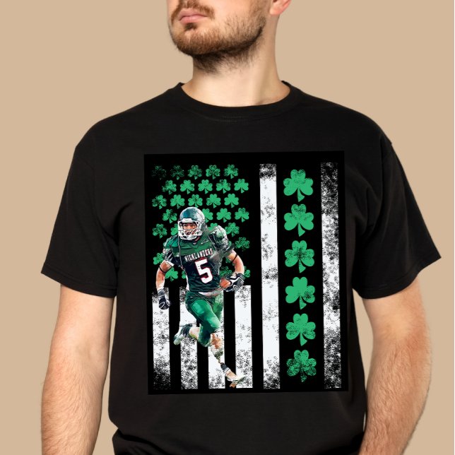 Camiseta Distressed St. Patrick’s Day Football T- shirt  (Subido por el creador)