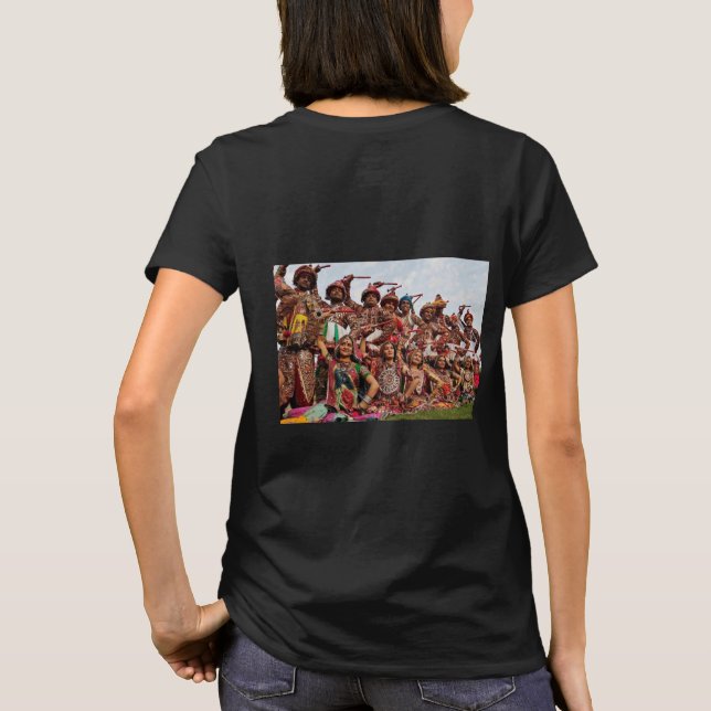 Camiseta Divas bailarinas: Tee impreso de baile de mujeres  (Reverso)