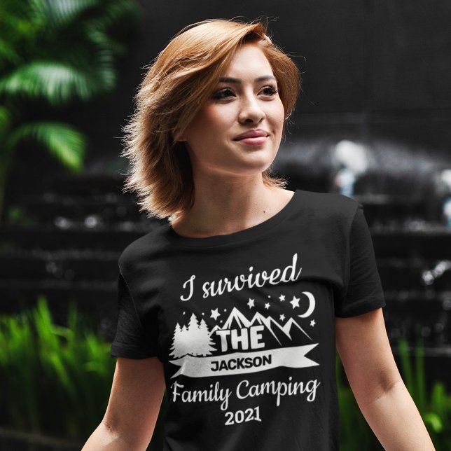 Camiseta Diversión de que sobreviví al campamento familiar (Subido por el creador)