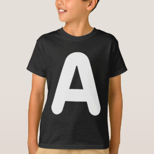 Camiseta Diversión De Una Carta Con Un Vestuario De Hallowe