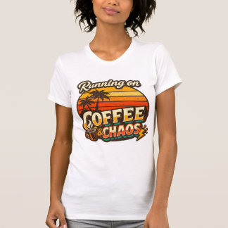 Camiseta divertida con la frase Corriendo con Café