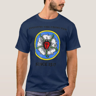 Camiseta Divertida cultura luterana frente a iglesia Pew Ch
