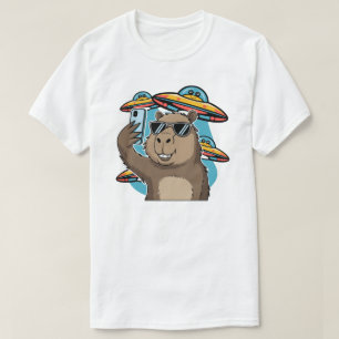 Camiseta Divertida de Capybara con Ovni Naves Espa