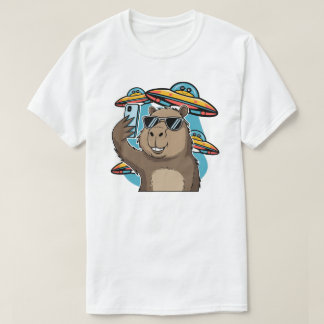 Camiseta Divertida de Capybara con Ovni Naves Espa