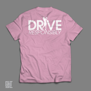 Camiseta divertida de golf para mujer que conduce