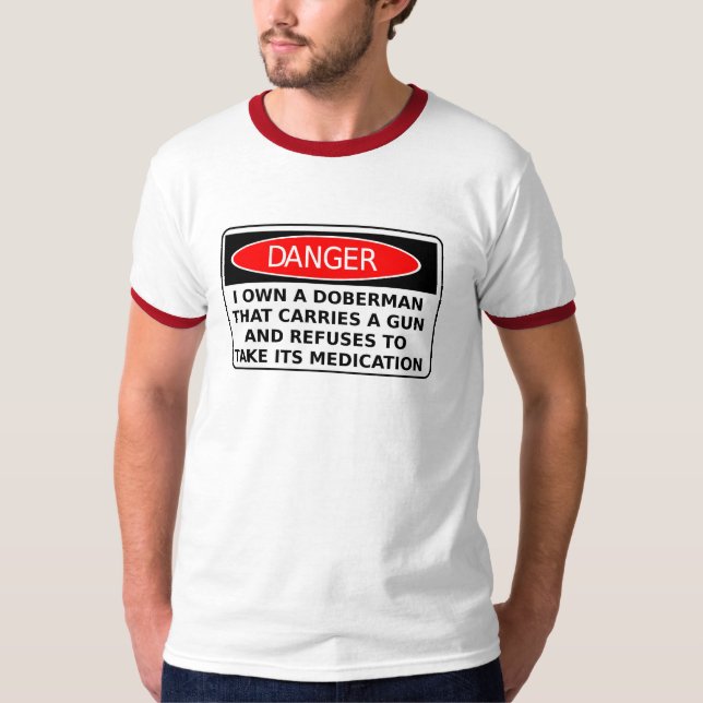 Camiseta Divertida De Humor Con Arma De Doberman P (Anverso)