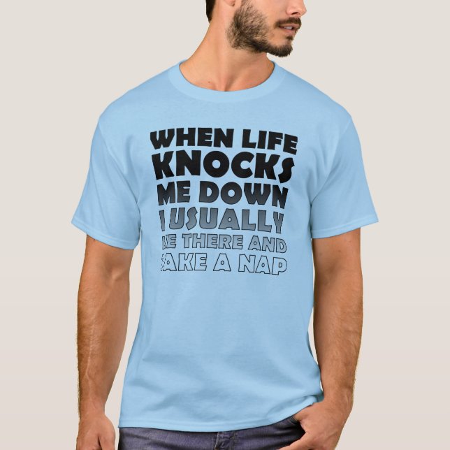 Camiseta Divertida Derribado Toma Una Siesta (Anverso)