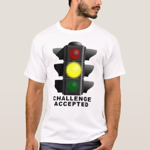 Camiseta Divertida Luz de Tráfico Desafío Aceptado