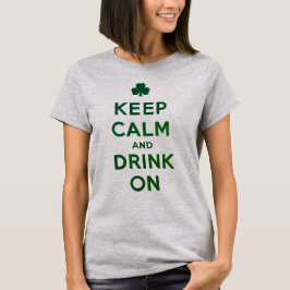 Camiseta divertida Mantén la calma y bebe en St. P