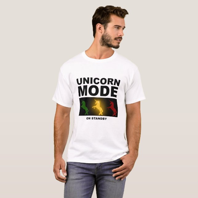 Camiseta Divertida Modo Unicornio en Espera (Anverso completo)
