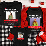 Camiseta Divertidas imágenes que coinciden con Navidades fa<br><div class="desc">Trae alegría de vacaciones al siguiente nivel con nuestra divertida imagen personalizada de los Navidades de la familia Pajama's T-Shirt. Diseñado para aquellos a los que les gusta mezclar el humor con la tradición, esta camisa de color es perfecta para crear recuerdos vacacionales inolvidables. Con un divertido tema "Correccional del...</div>