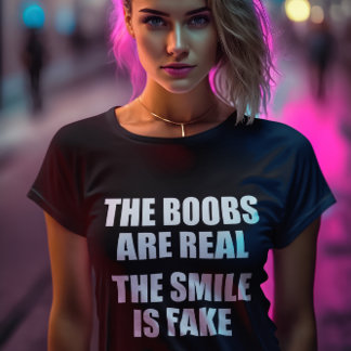 Camiseta Divertidísimo sobre lo real frente a lo falso