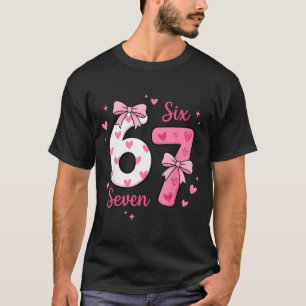 Camiseta Divertido 67 Lindo Seis Siete Meme Corazones Rosa