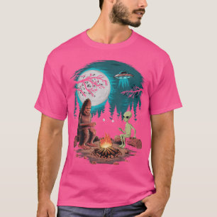 Camiseta Divertido Alien Y Bigfoot Sening Moon Sasquatch Uf