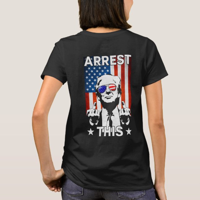 Camiseta Divertido arresto de Trump en 2024 por parte de es (Reverso)