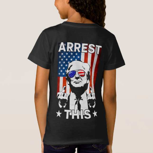 Camiseta Divertido arresto de Trump en 2024 por parte de es (Reverso)