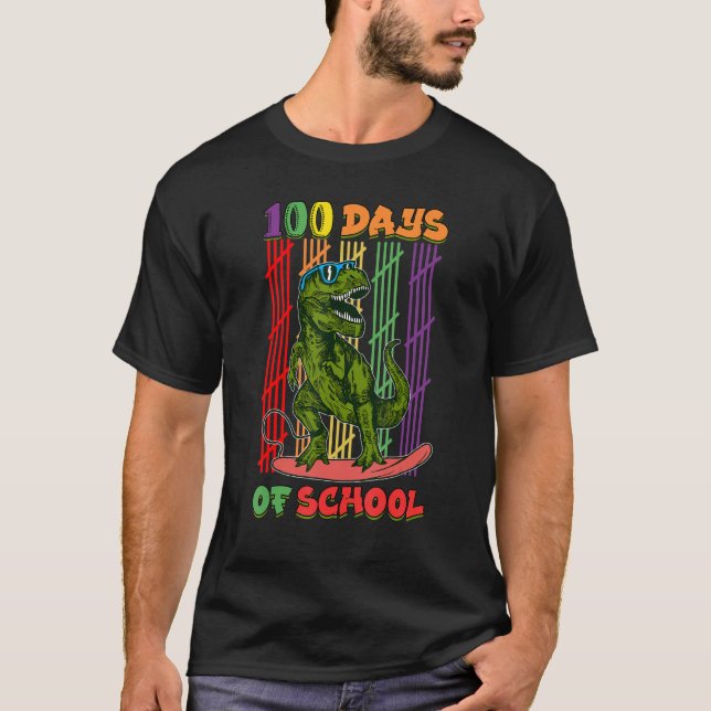 Camiseta Divertido Dino 100 Días De Escuela Feliz 100 Días  (Anverso)