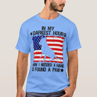 Camiseta Divertido En mi hora más oscura necesitaba una man