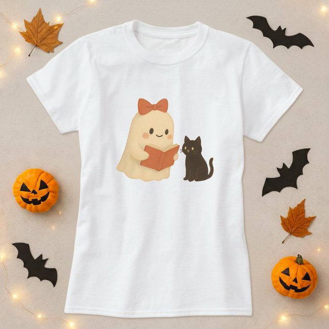 Camiseta Divertido gato fantasma de Halloween leyendo (Subido por el creador)